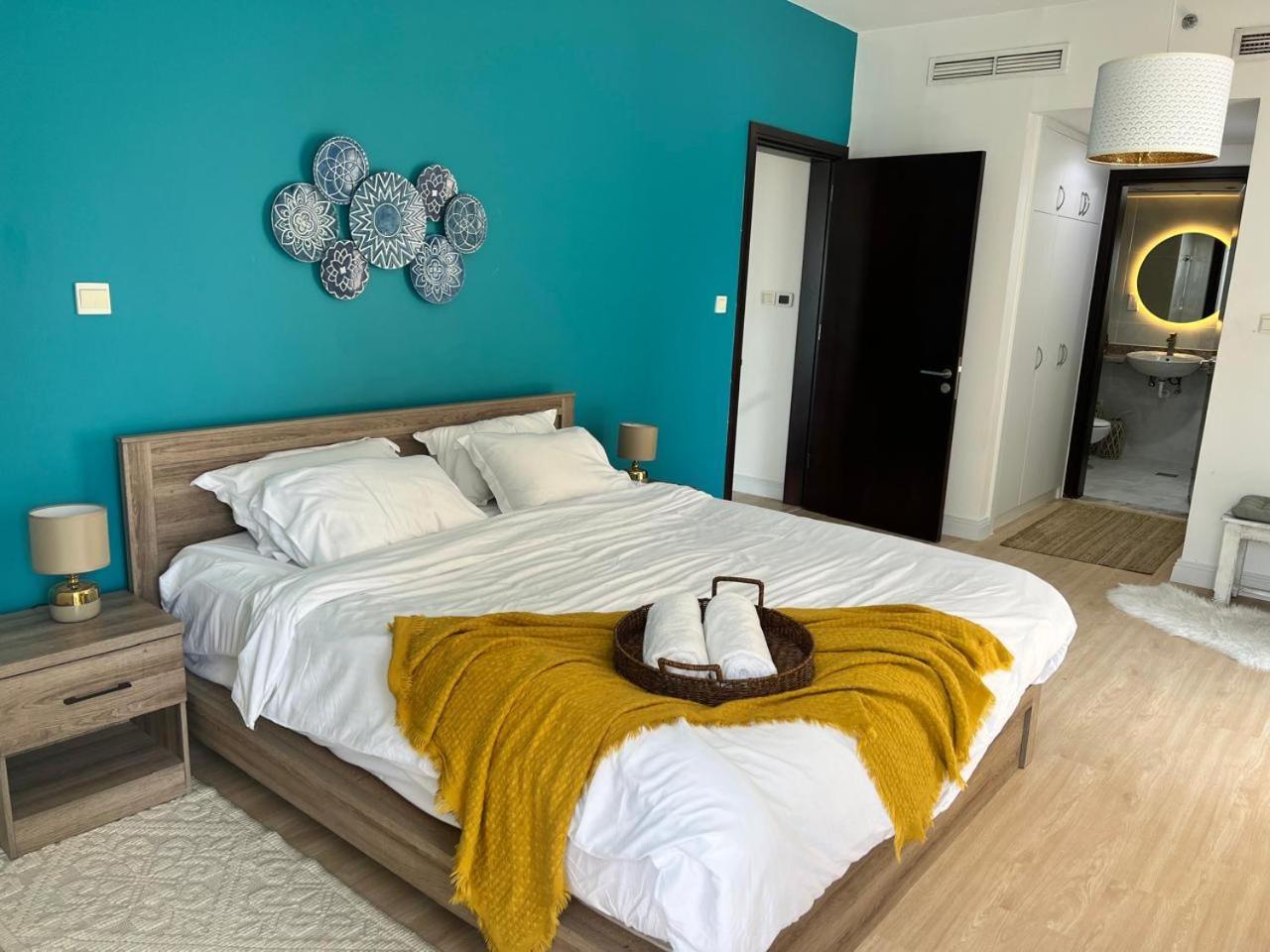 Newly Renovated Marina & Sea View Family Condo دبي المظهر الخارجي الصورة