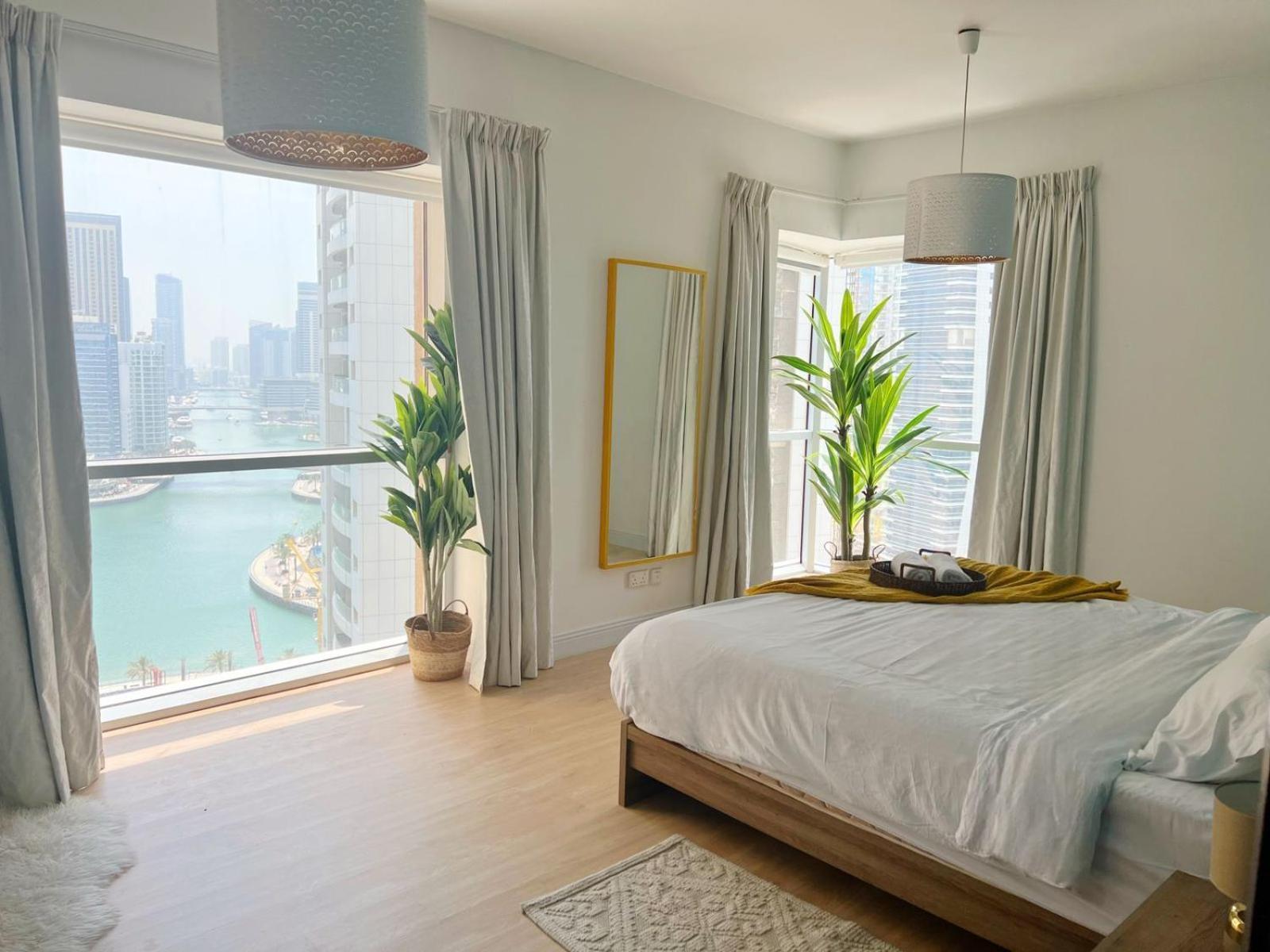Newly Renovated Marina & Sea View Family Condo دبي المظهر الخارجي الصورة